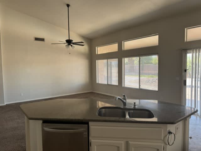 4622 E Desert Willow Rd – photo 5