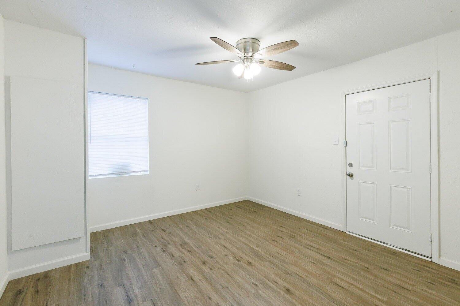 1923 21st Street – photo 5