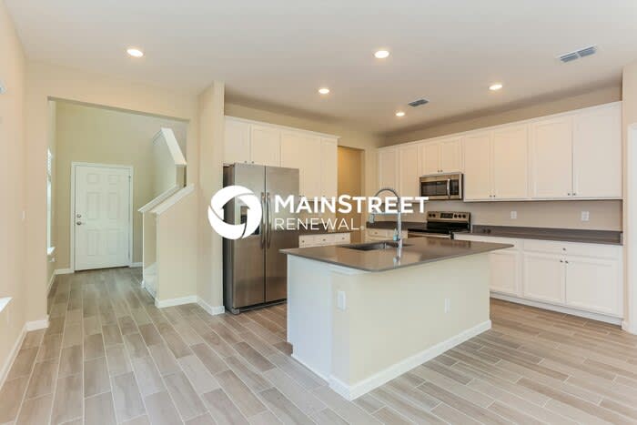 2123 Major Oak Street – photo 4