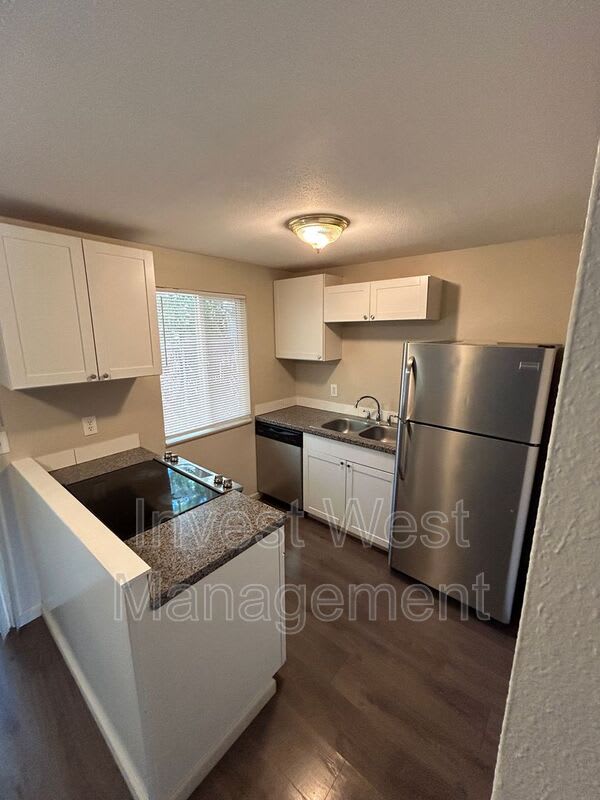 3512 Kauffman Avenue – photo 5
