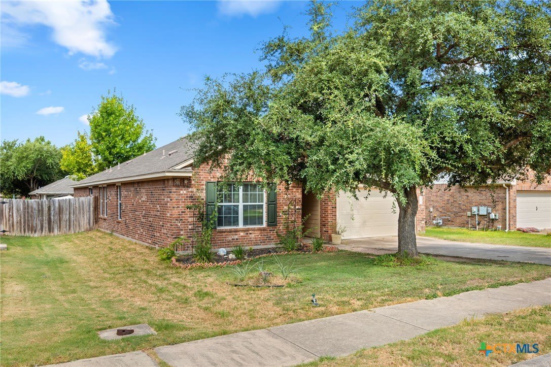135 Justin Leonard Drive – photo 2