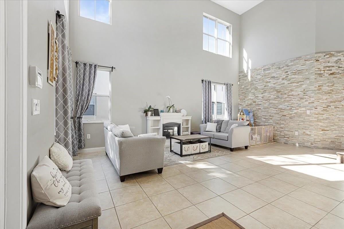 2316 Sw 127Th Avenue – photo 3