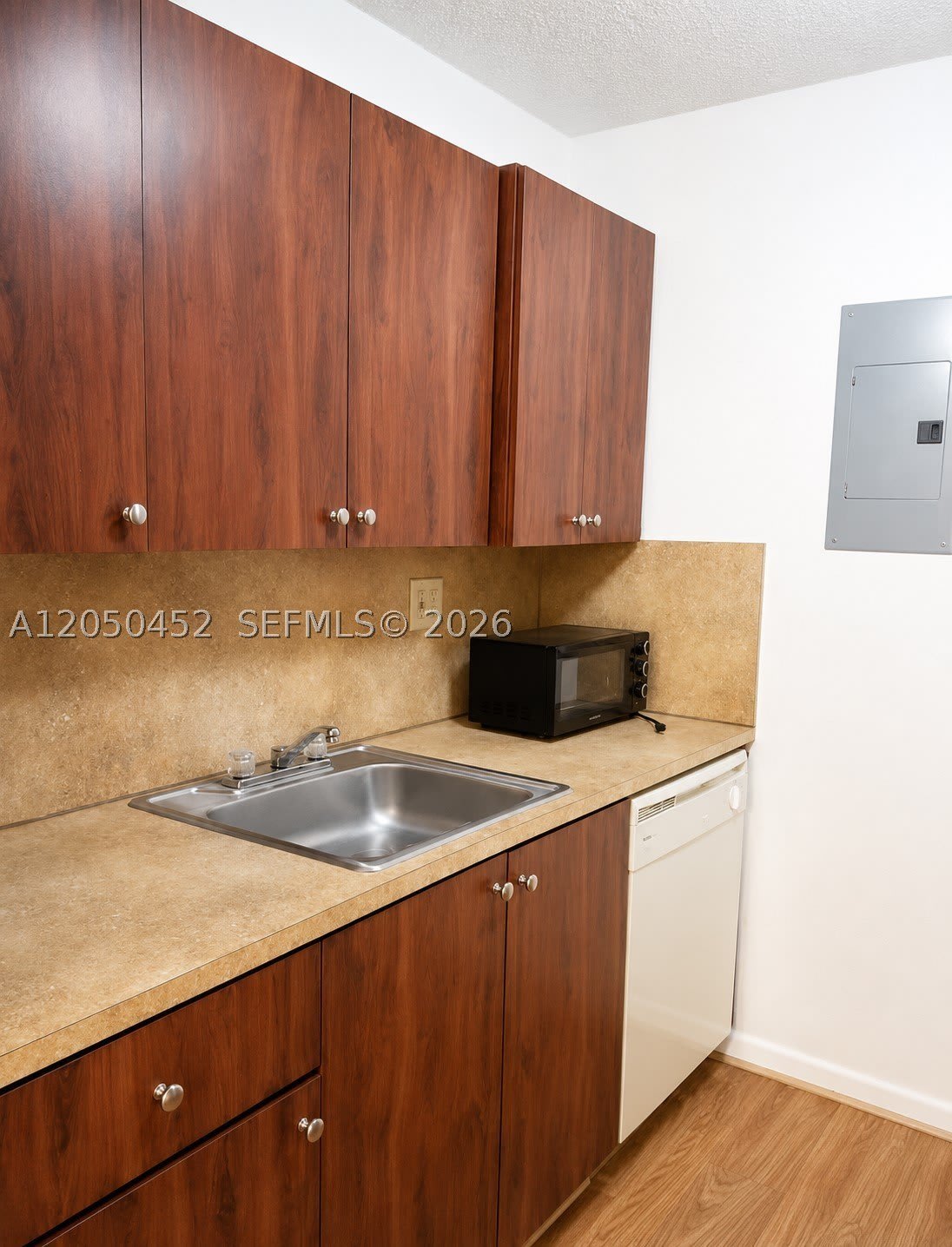 7407 SW 152nd Ave – photo 5