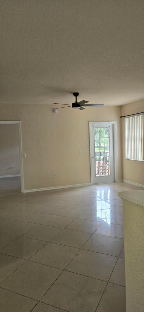 2505 Belmont Lane – photo 3