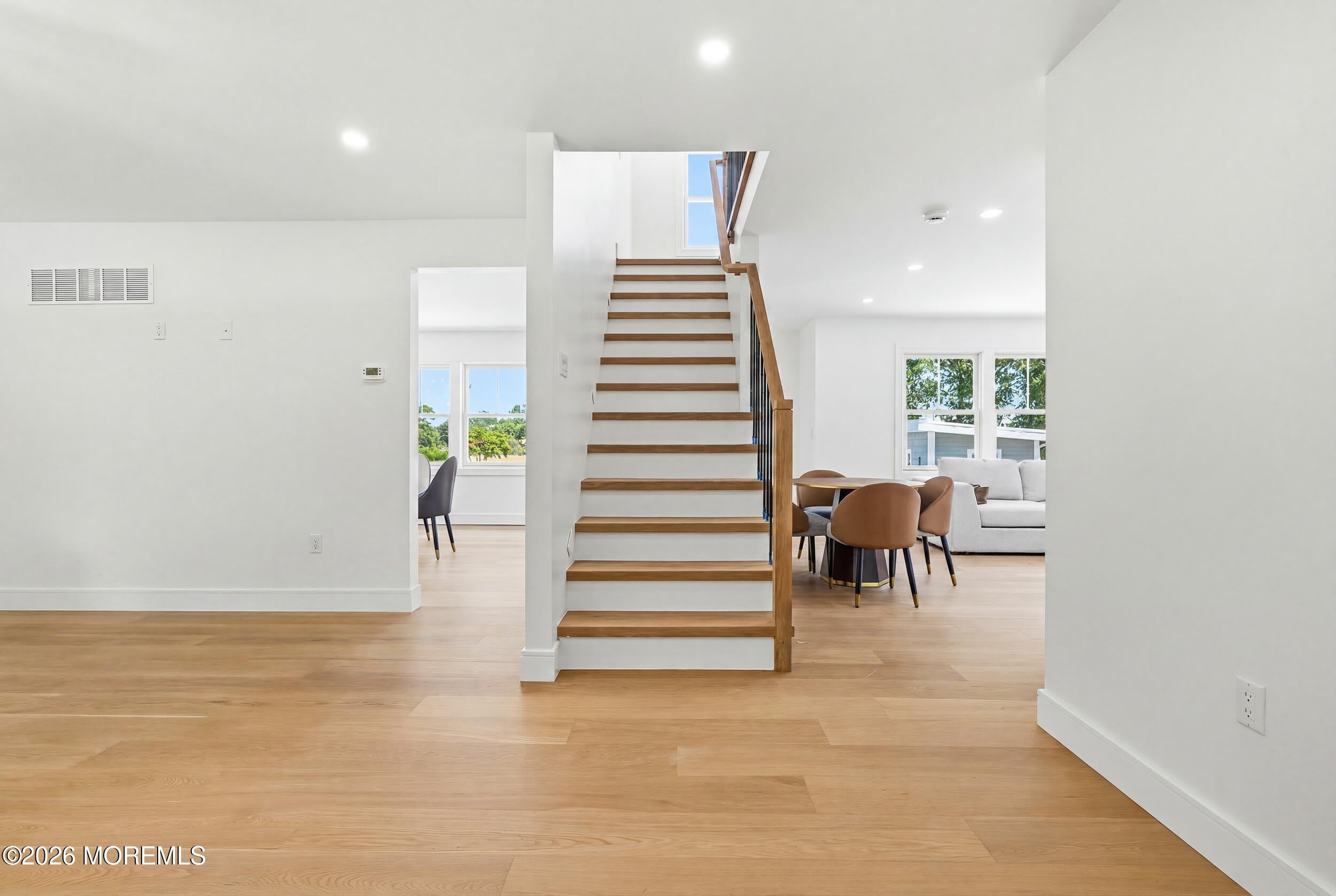 19 Roslyn Drive – photo 5
