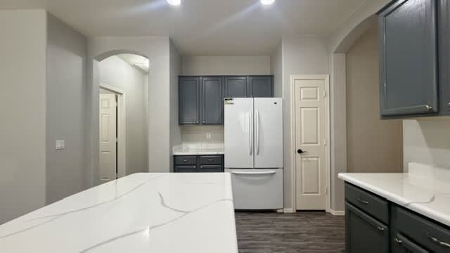 23 S 119th Ave – photo 5