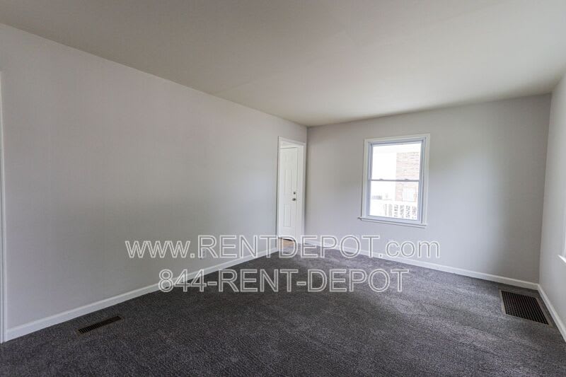 1527 Madison Ave – photo 2