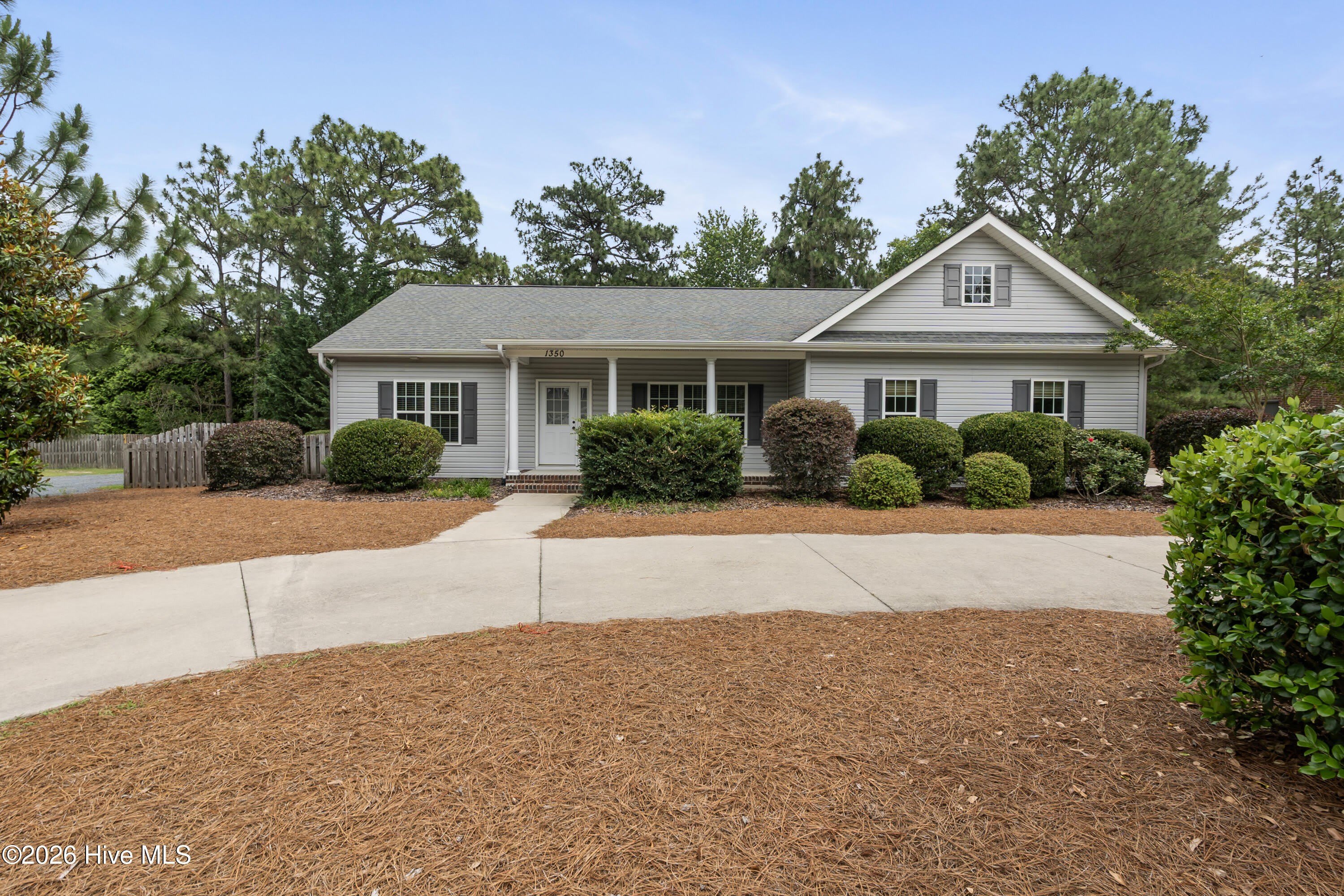 1350 Monticello Drive – photo 1