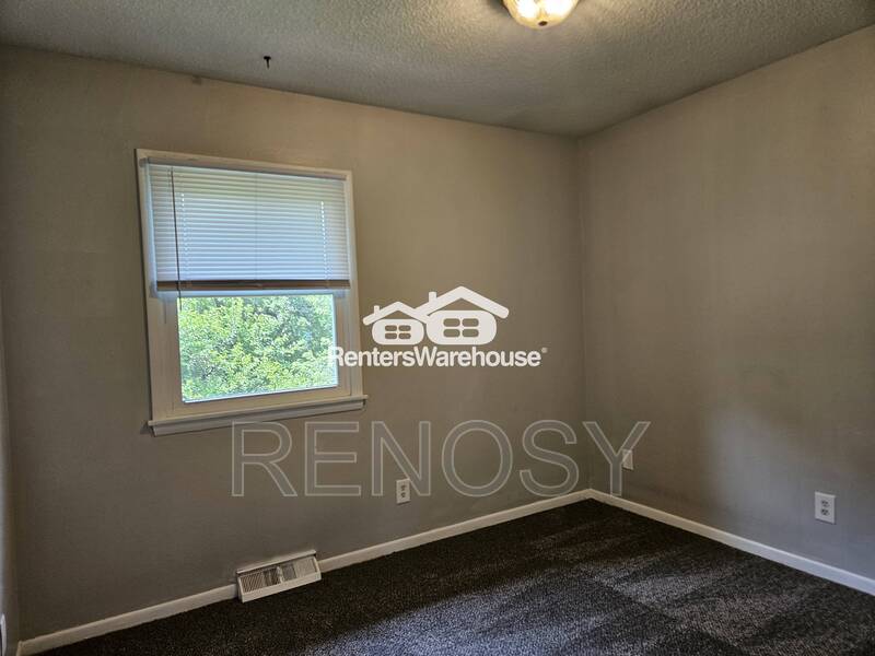3310 SE 5th Street – photo 5