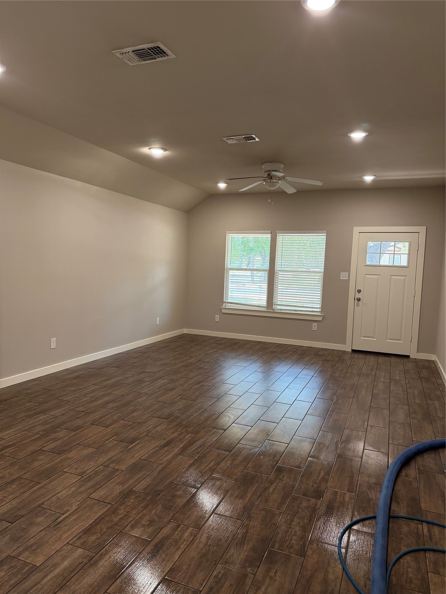 303 N Colbert Avenue – photo 3