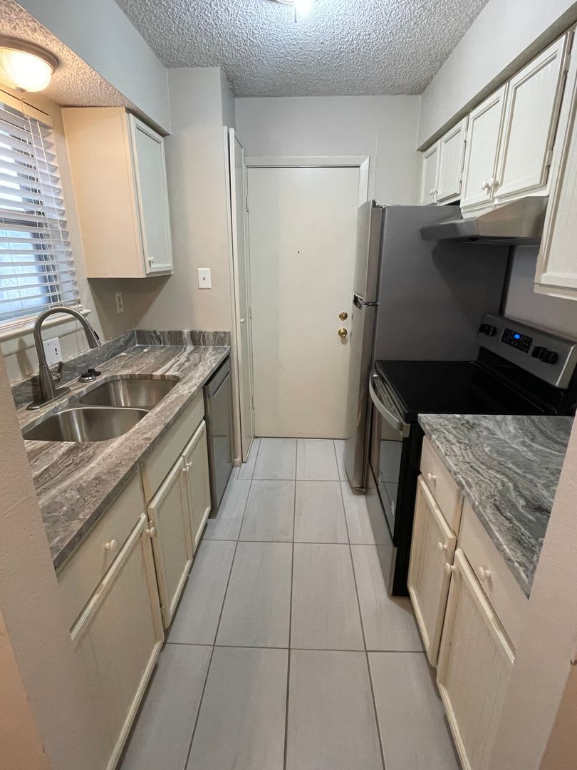 2BD/2BA Condo located on the Germantown/Memphis Line! – photo 4