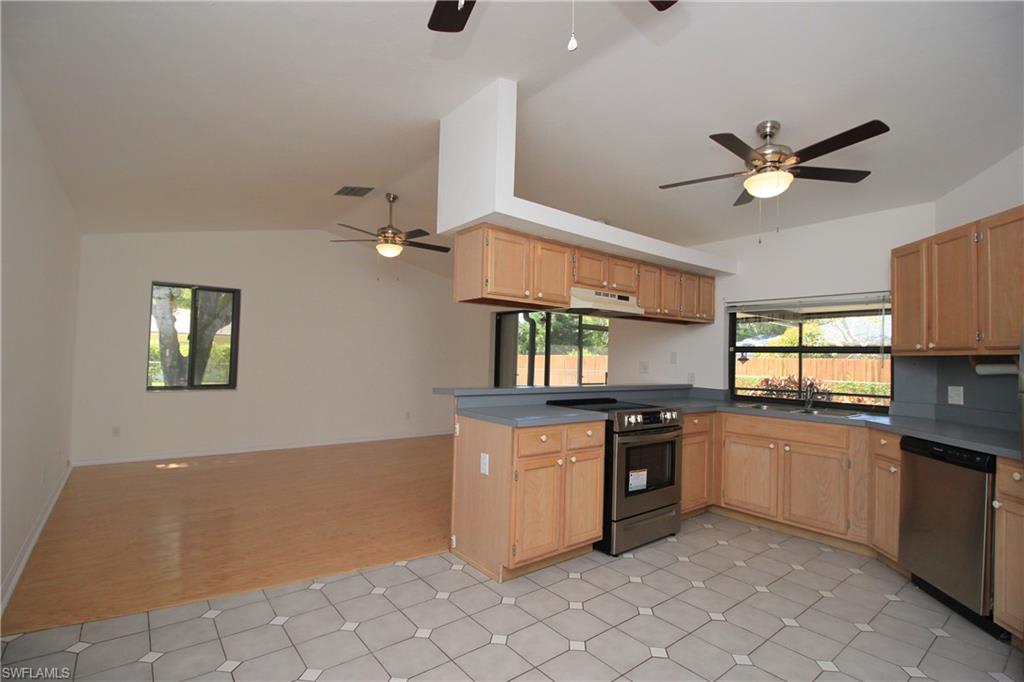 224 Erie Drive – photo 5