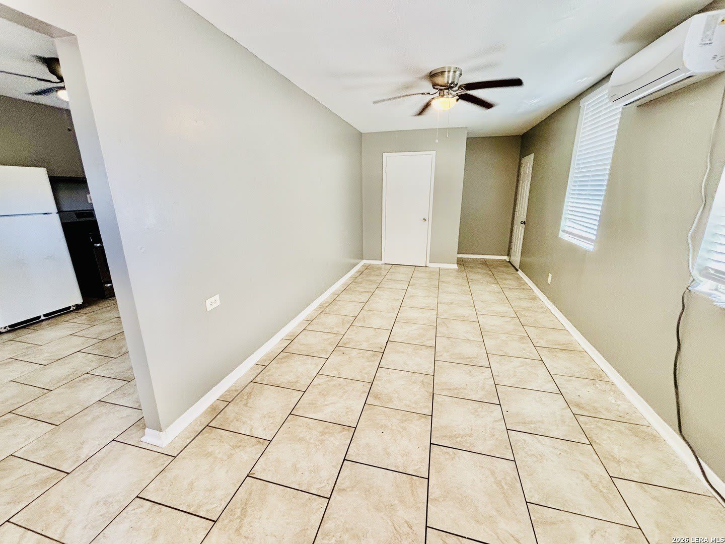 431 Sussex Ave – photo 2