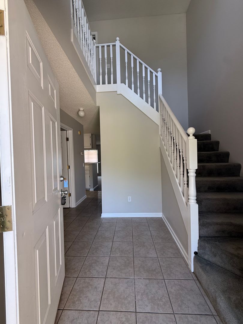 AVAILABLE NOW- 114 Baldwin – photo 3