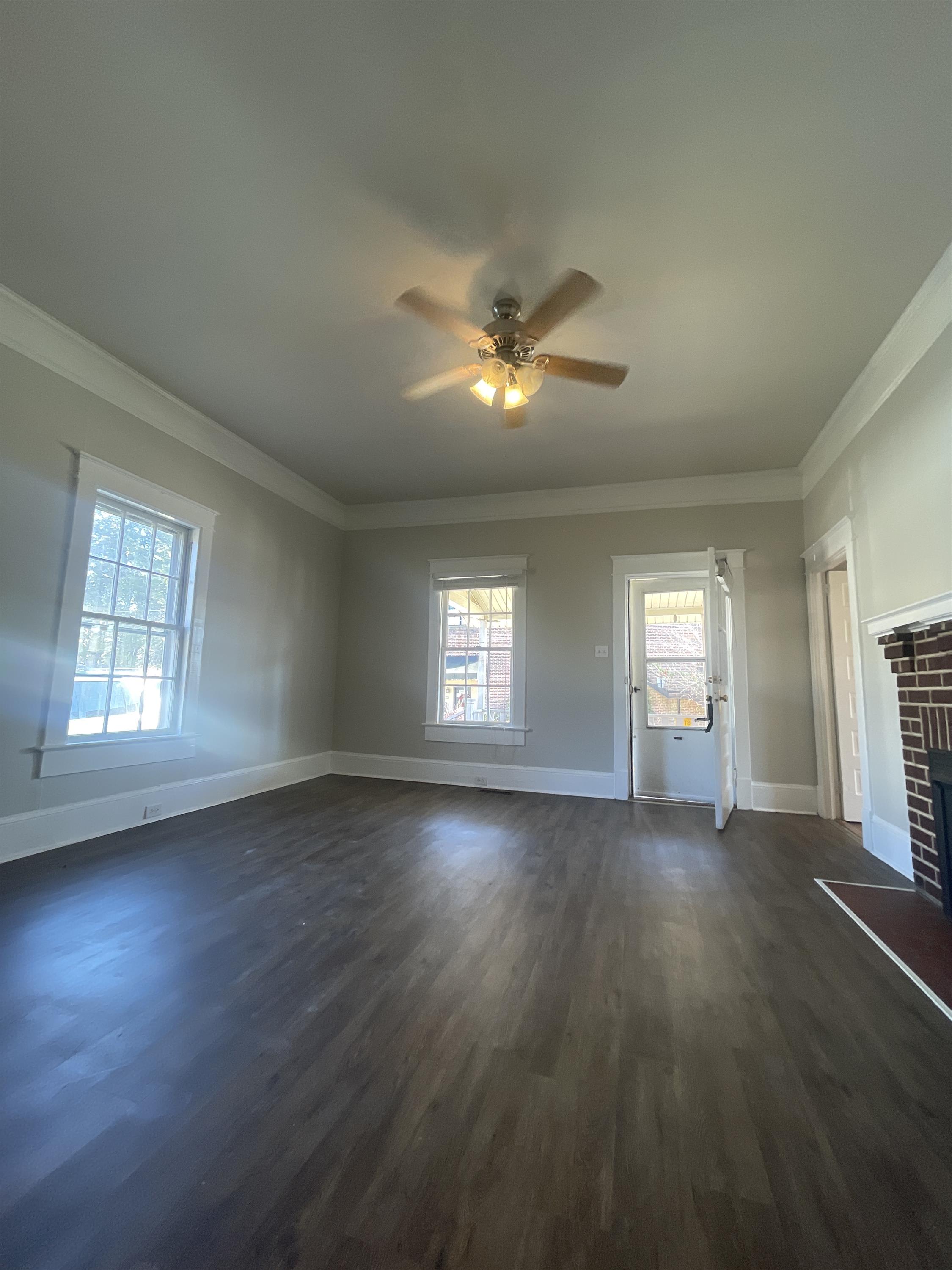 230 Jackson Avenue – photo 2