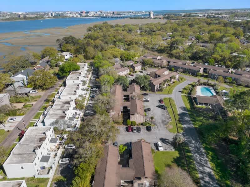 640 Cornell Street – photo 2