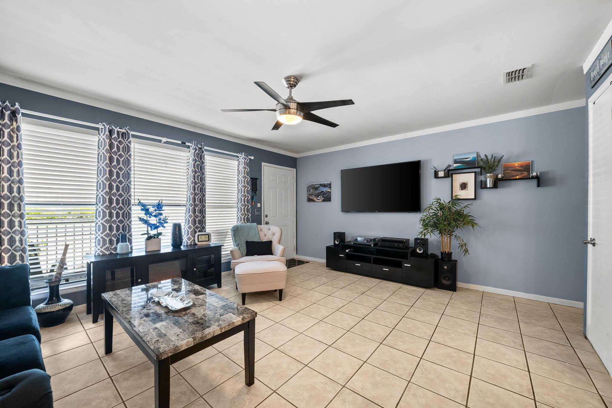 503 Granada Cird 503B Circle – photo 5
