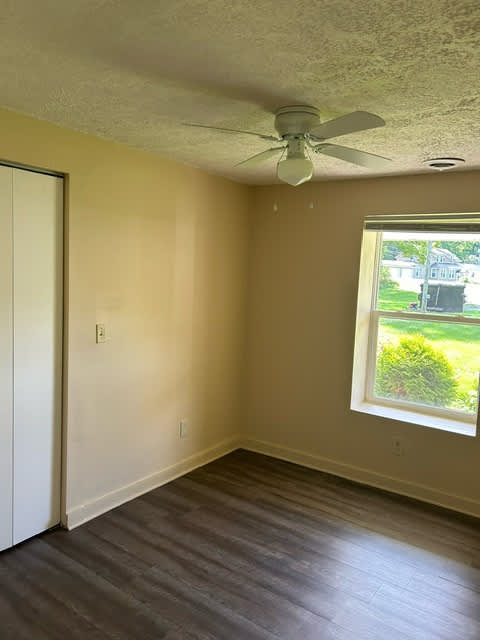 5520 Summit Ave – photo 5