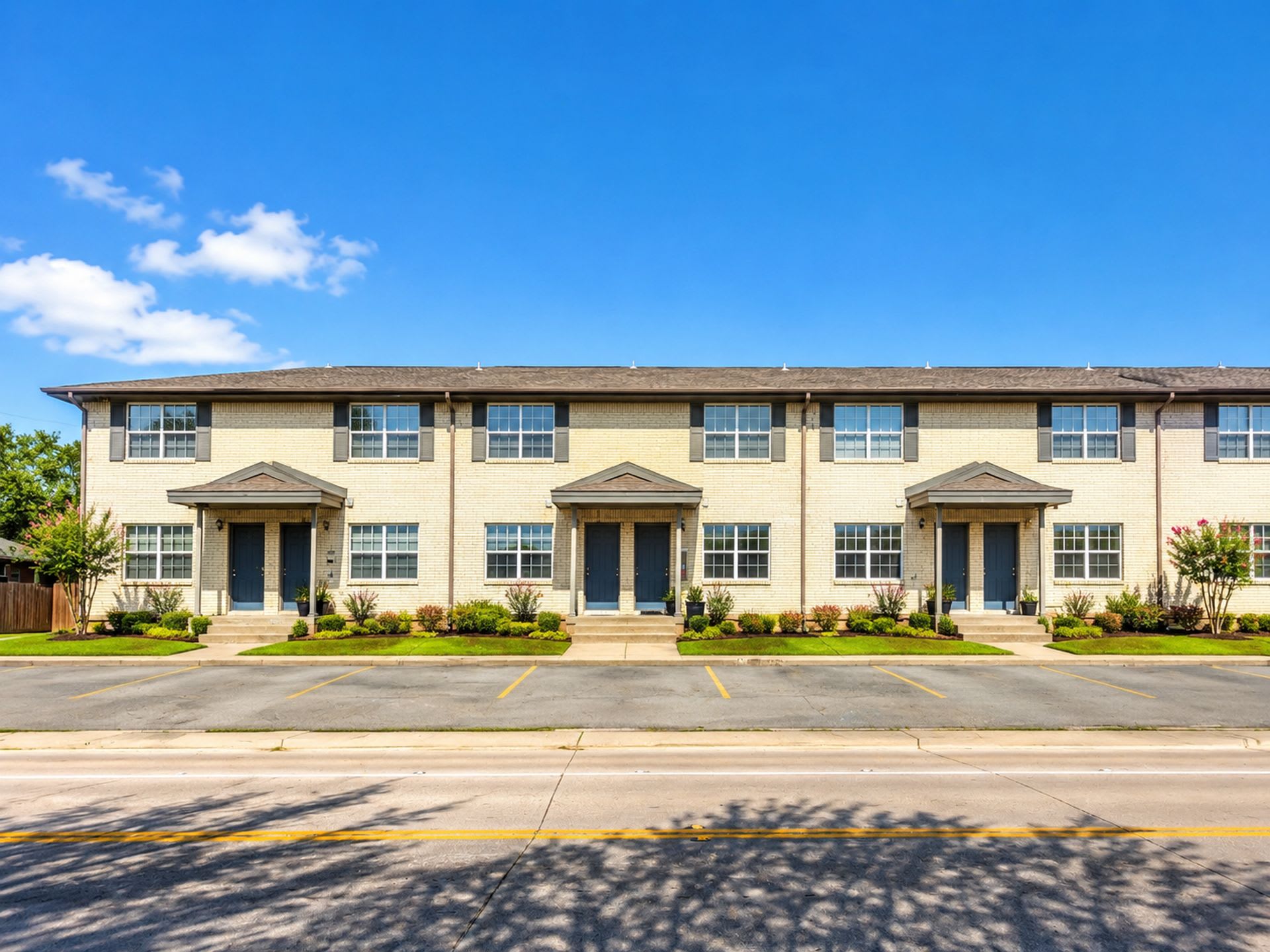 808 at South Catner – photo 1