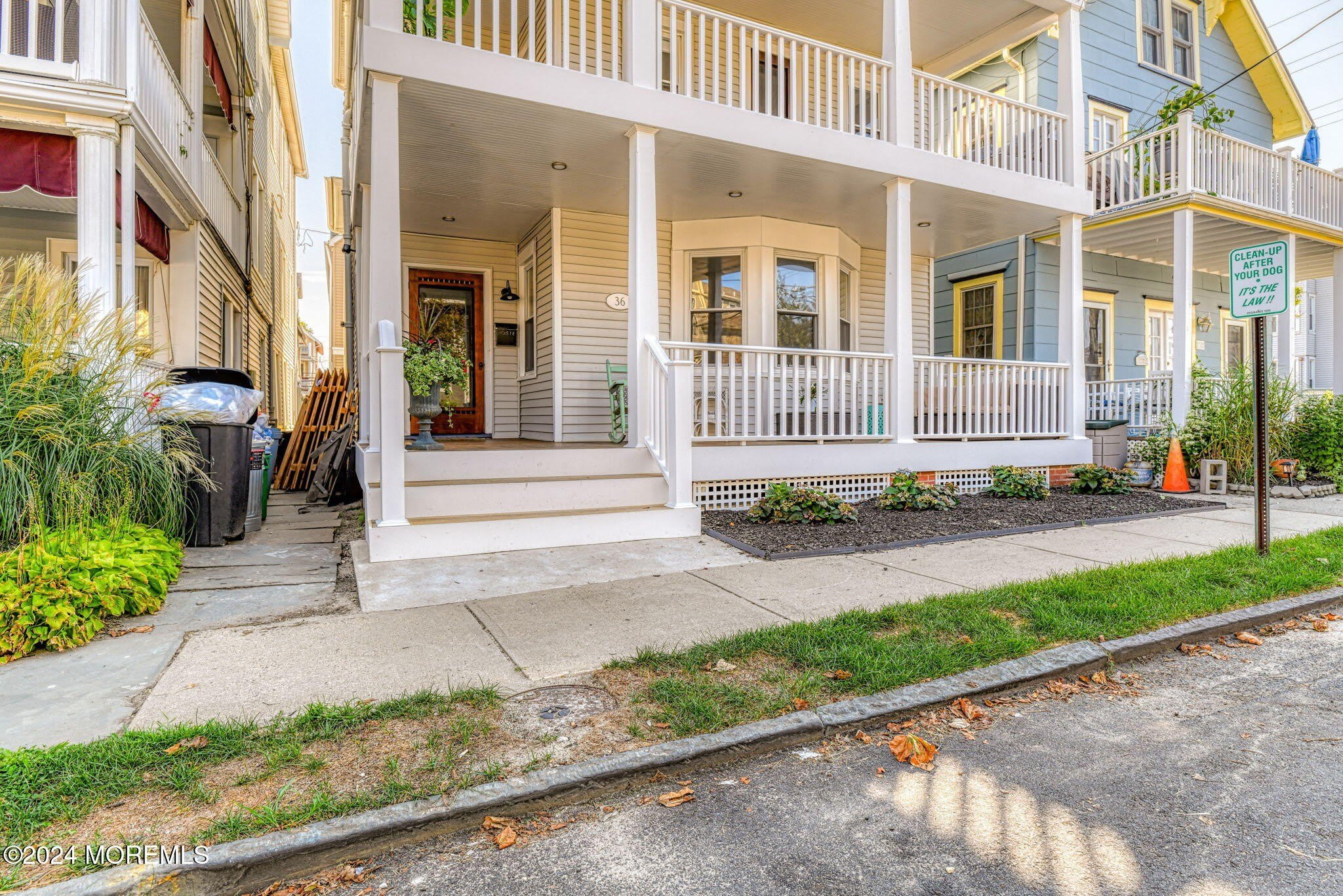 36 Heck Avenue – photo 2