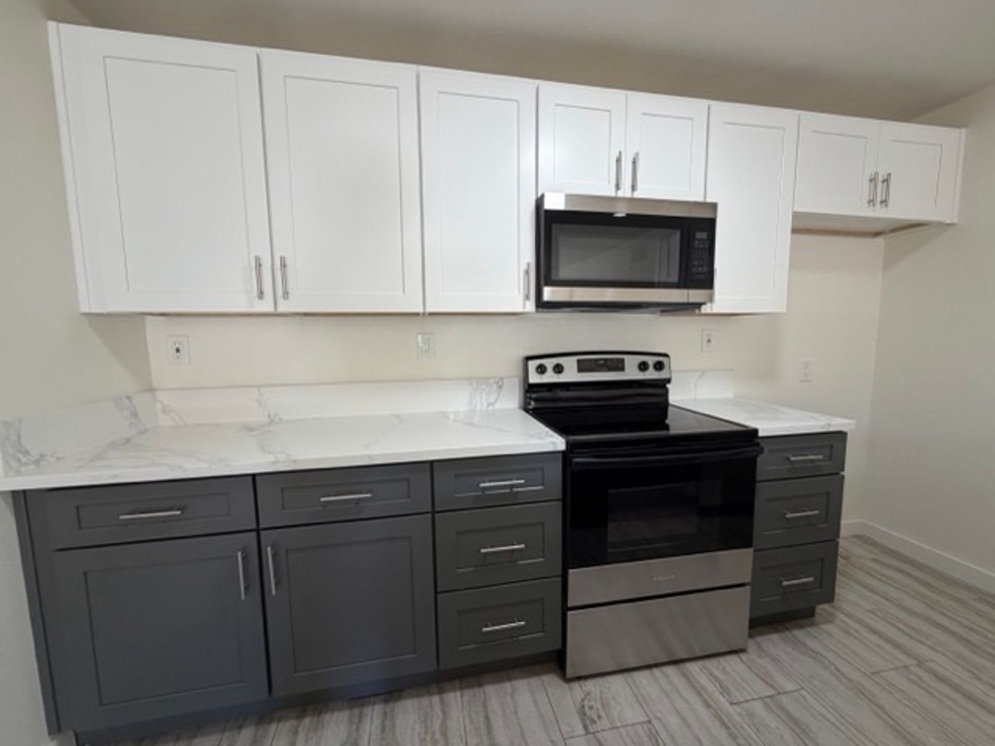 Nicely Remodeled Downstairs Unit – photo 5
