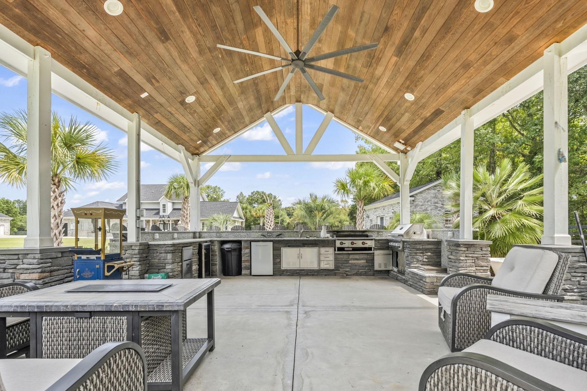 6125 R C Sarvis Ln. – photo 5