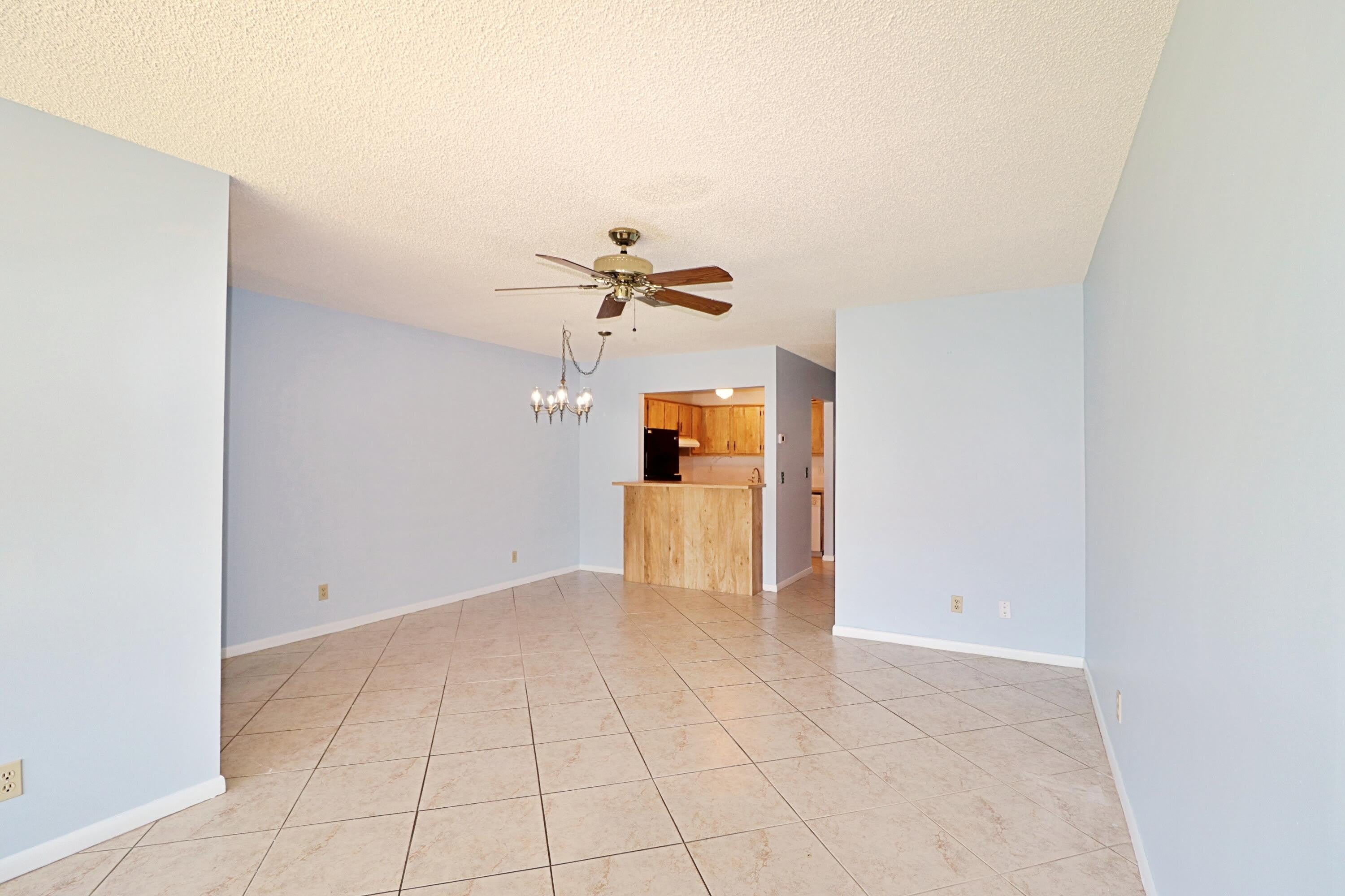 831 Timberview Drive – photo 4
