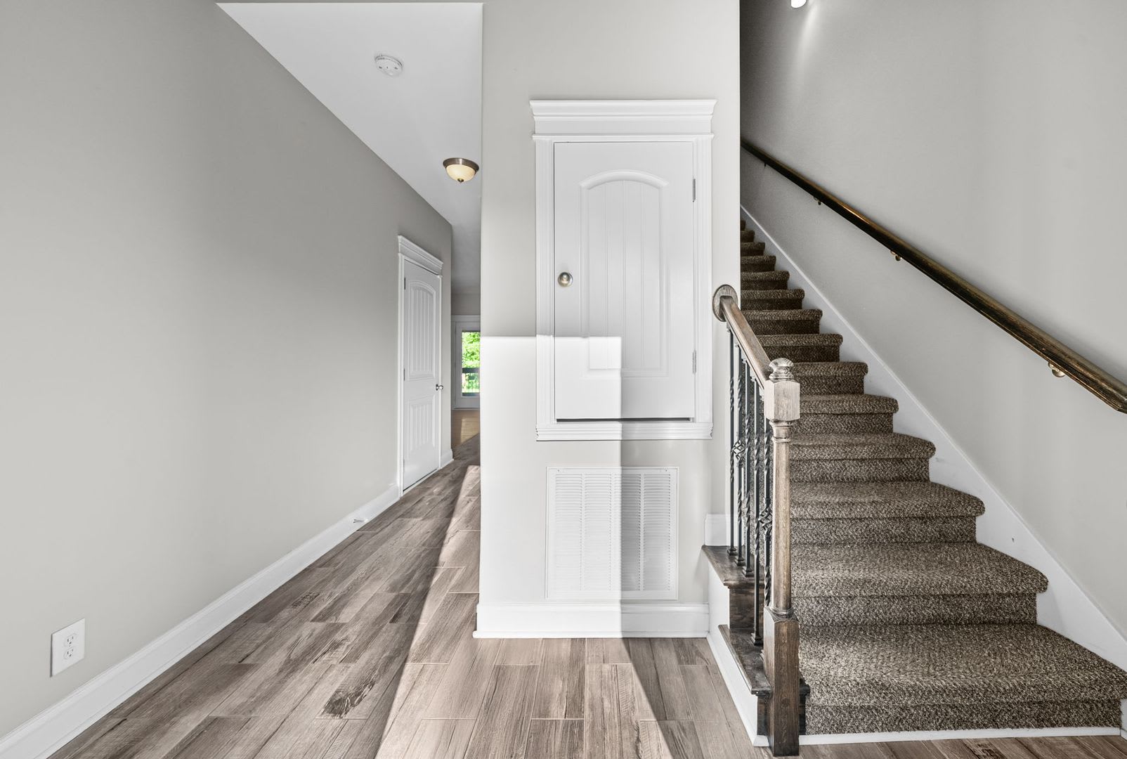 Pet Friendly Four Bedroom! – photo 5