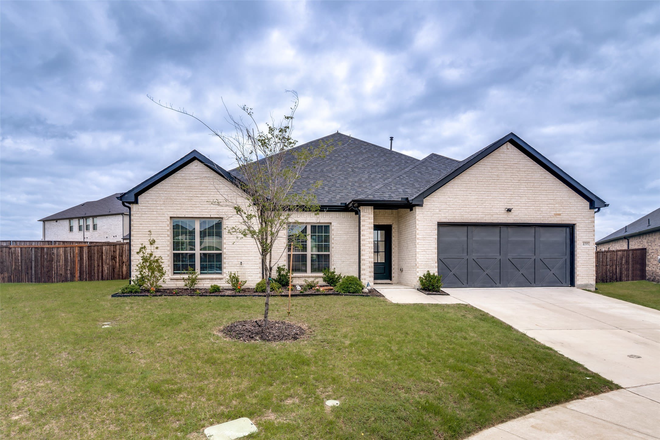 439 Cyprus Grove – photo 1