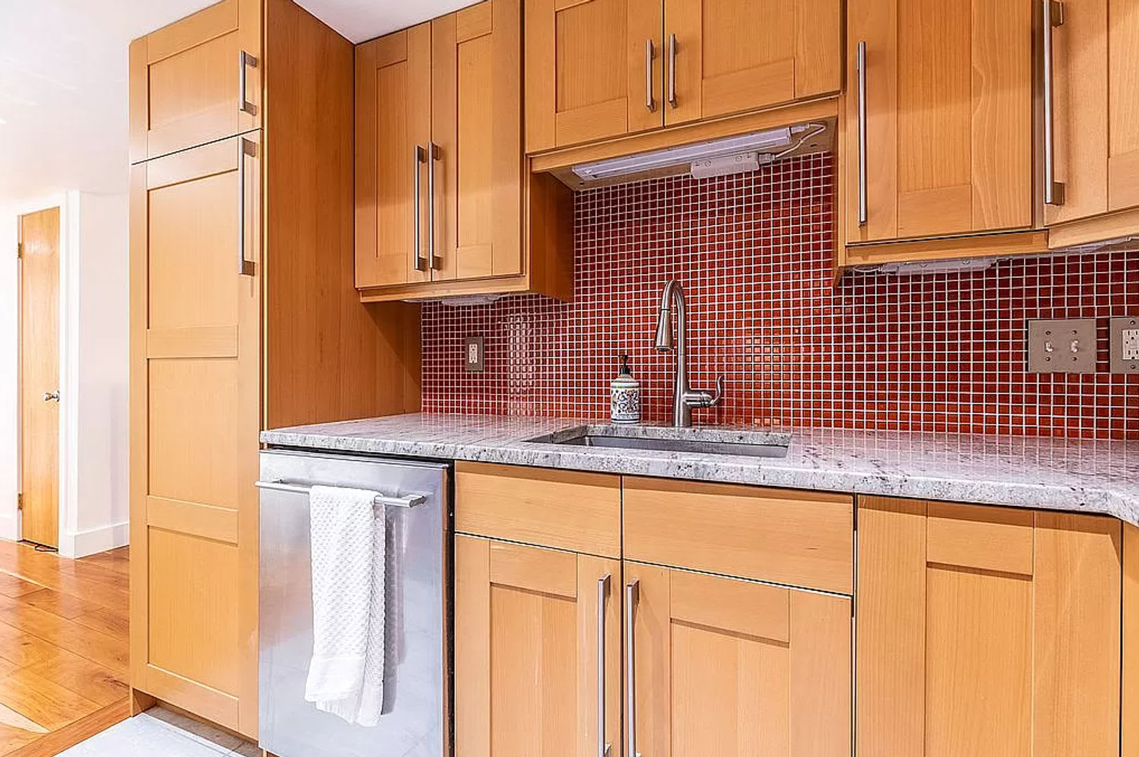 Remodeled 2BR Iron Horse Condo – Furnished – photo 5
