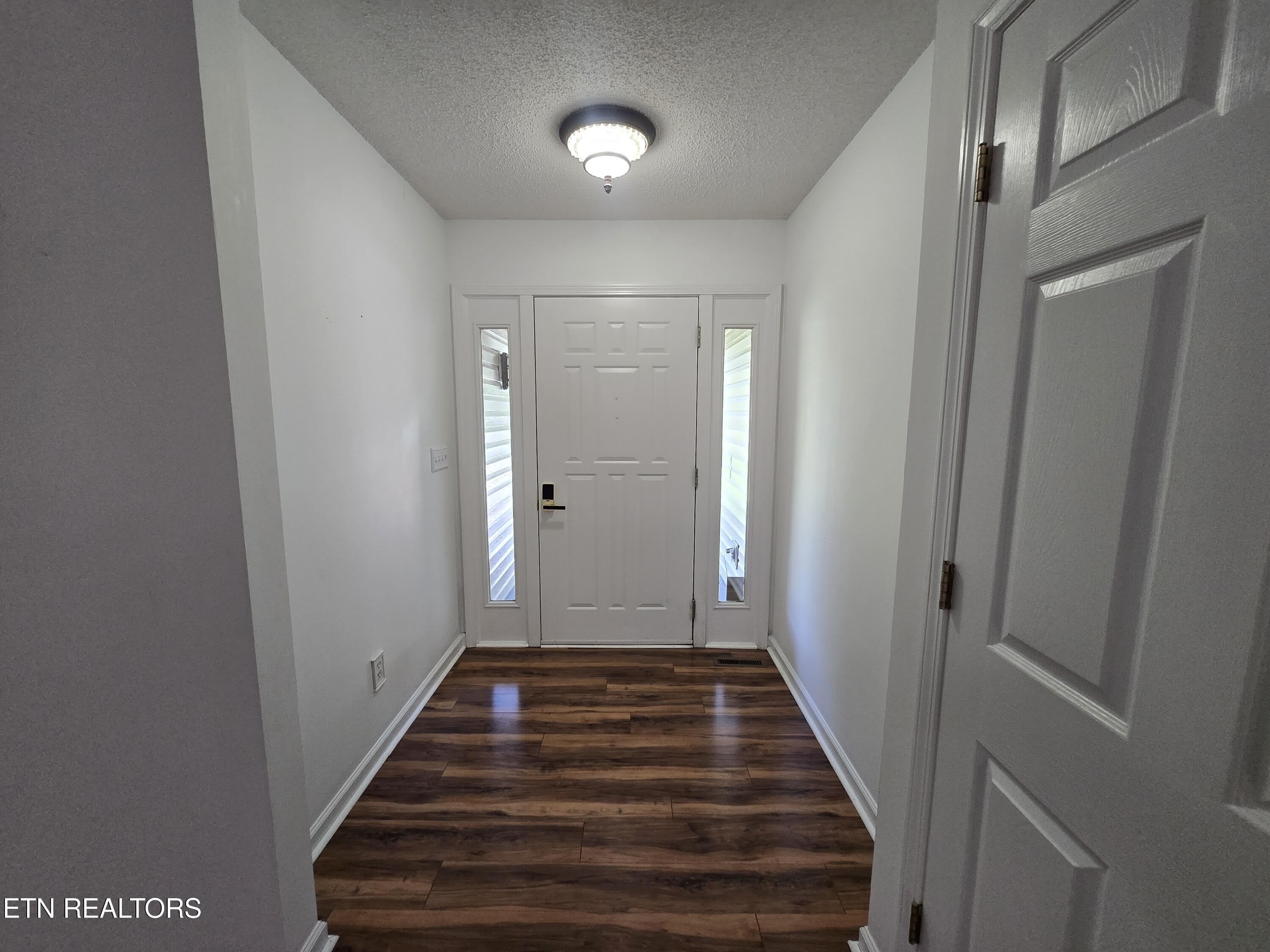 144 Pomeroy Drive – photo 5