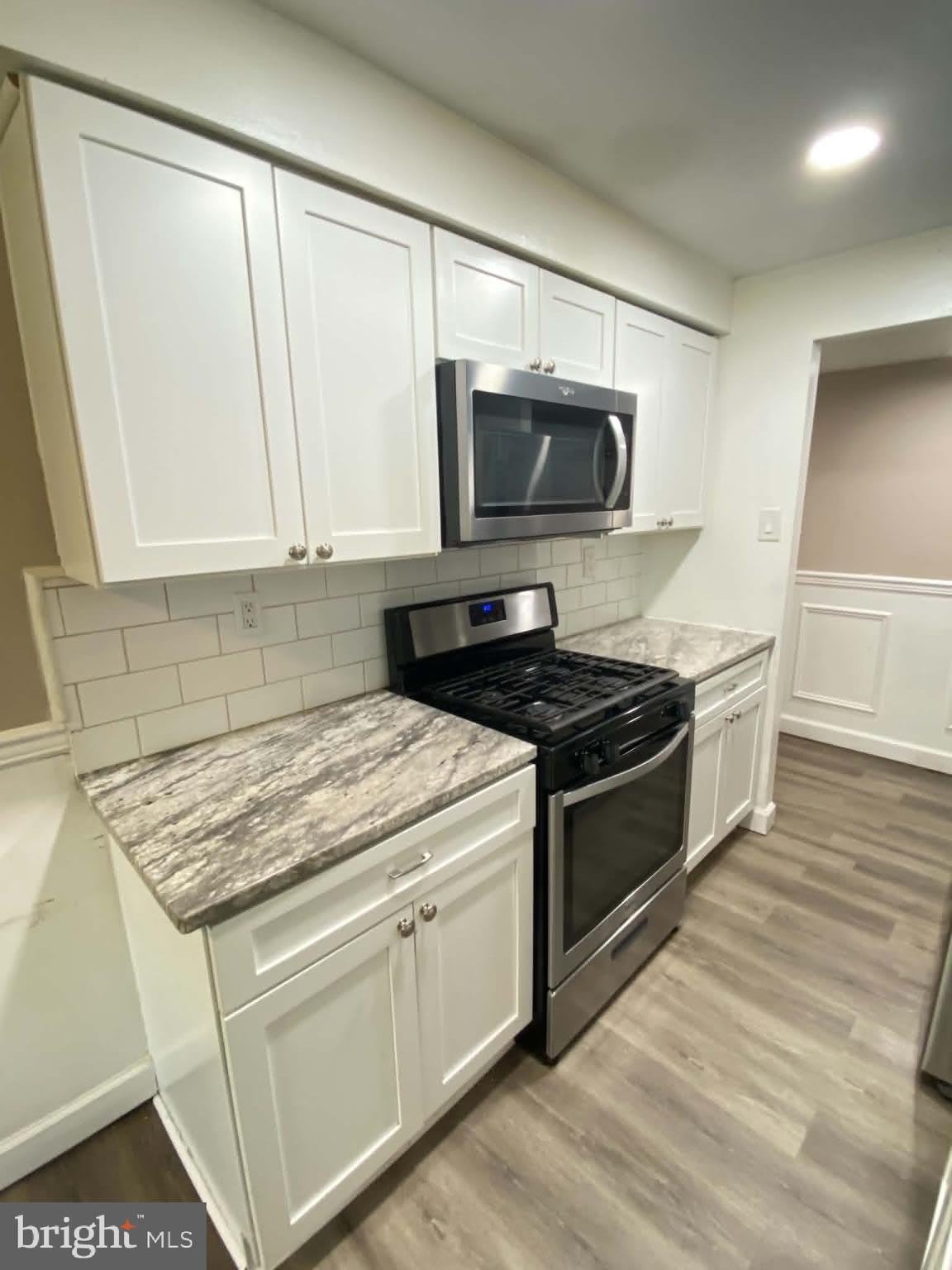 110-30 BYBERRY Road – photo 1