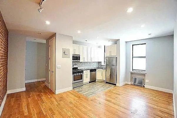 56 Fort Washington Avenue – photo 2