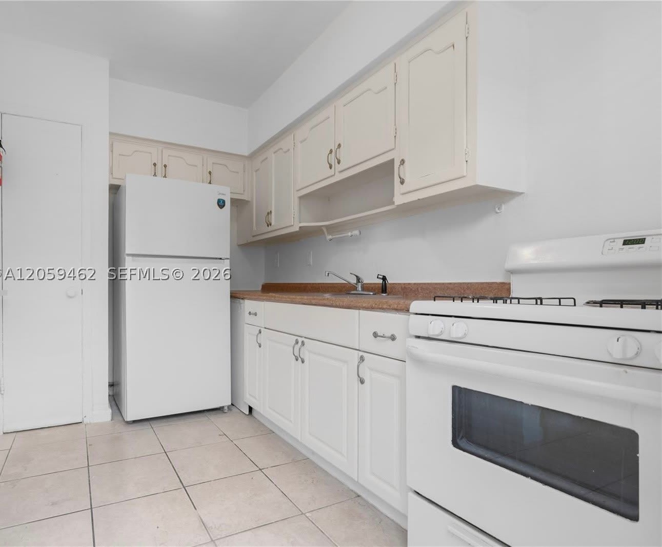 744 85th St – photo 3