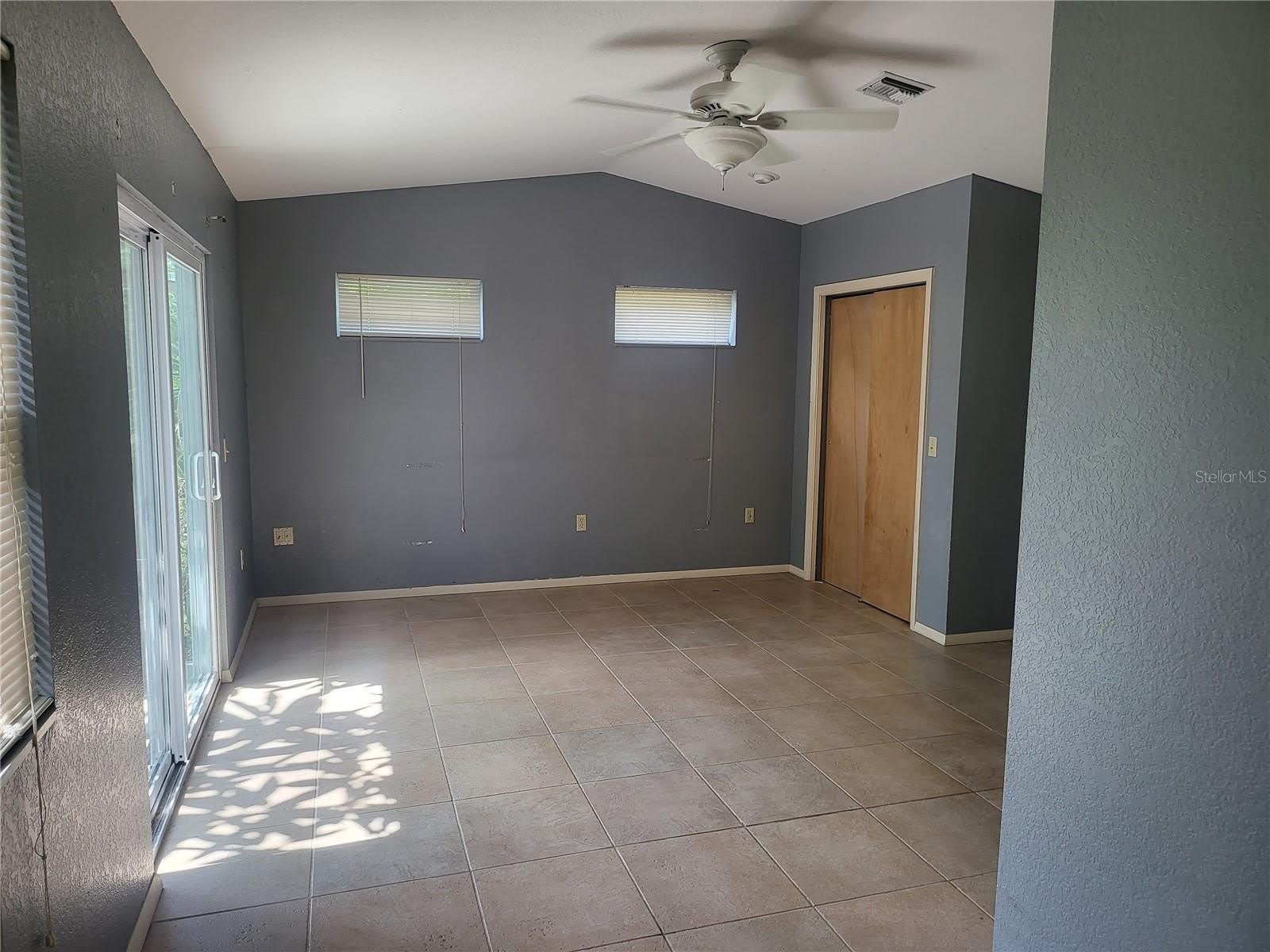 12165 GULFSTREAM Boulevard – photo 4