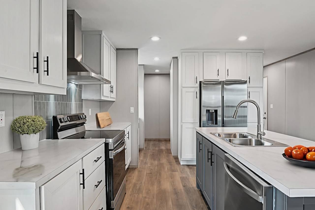 1612 American Drive – photo 2