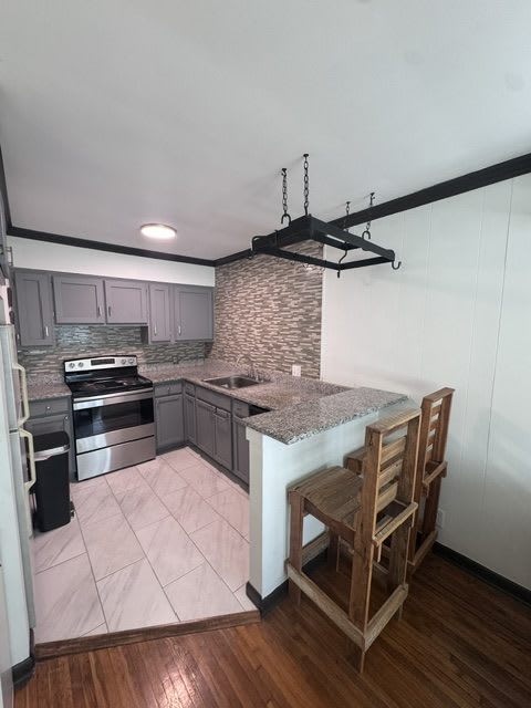 2020 Beech Avenue – photo 1