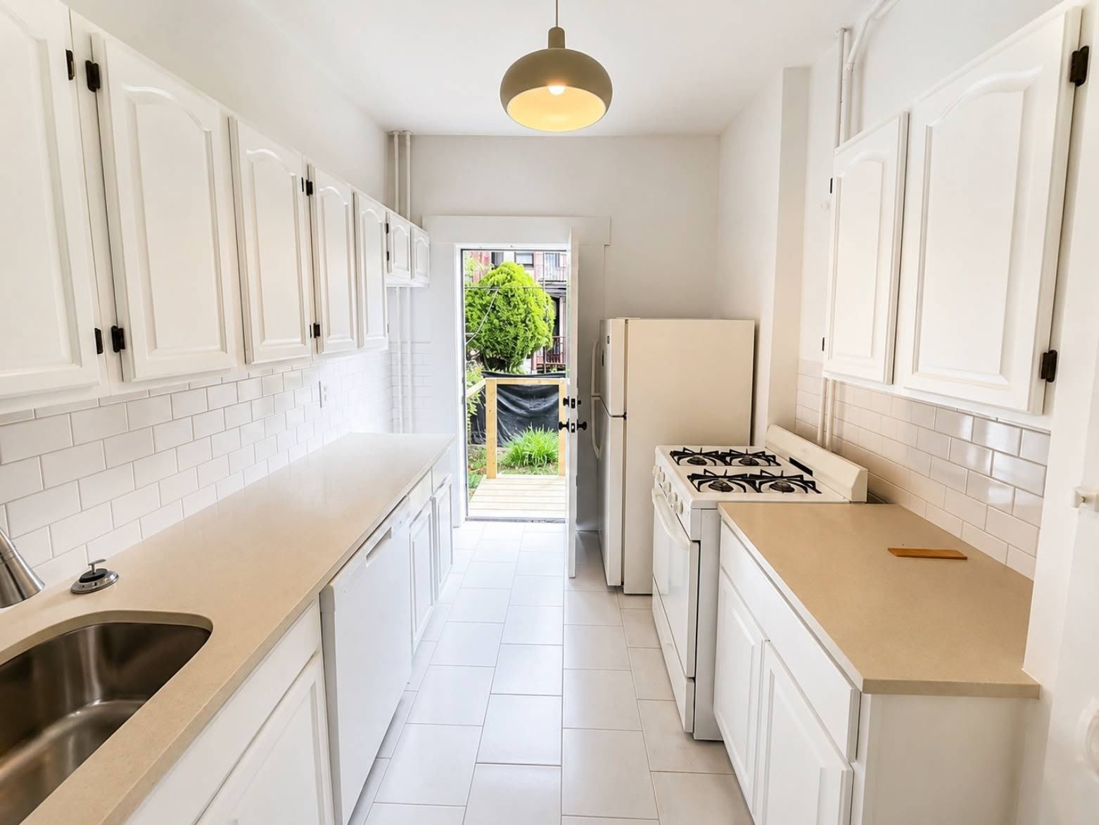 72-45 60th Lane – photo 4