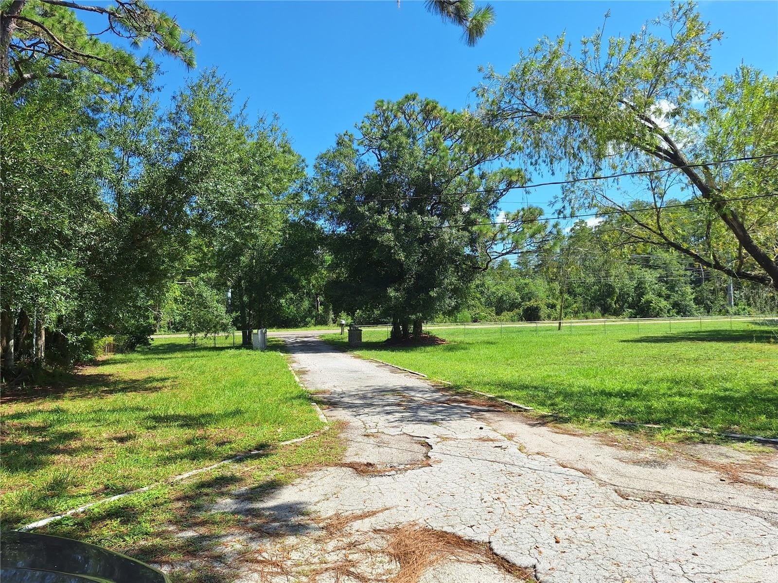 7606 VAN DYKE Road – photo 5