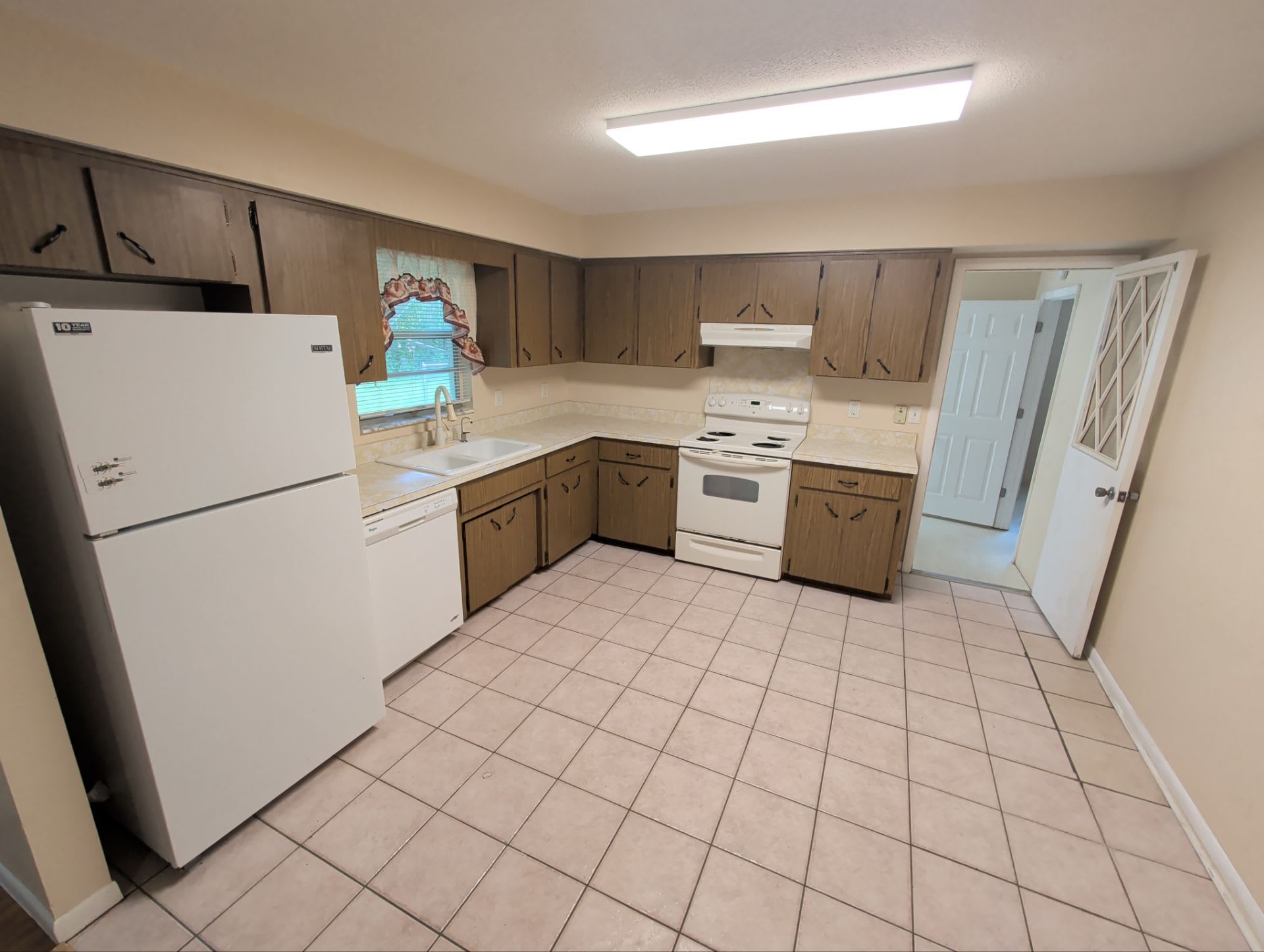 3260 S Michigan Blvd – photo 5