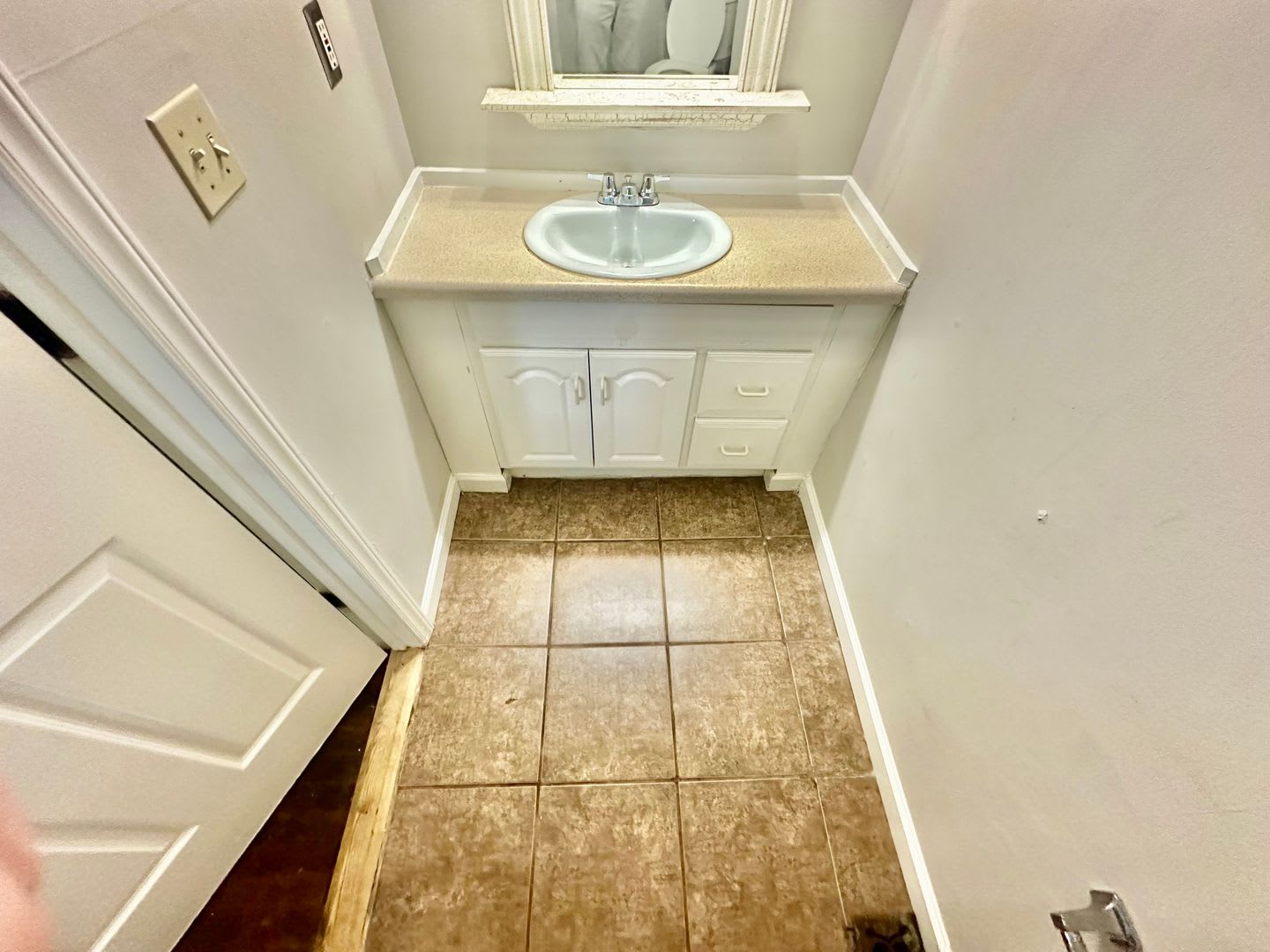 1417 EBENEZER RD APT. B – photo 3