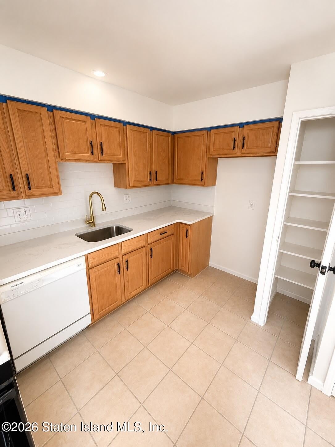 770 Woolley Avenue – photo 4
