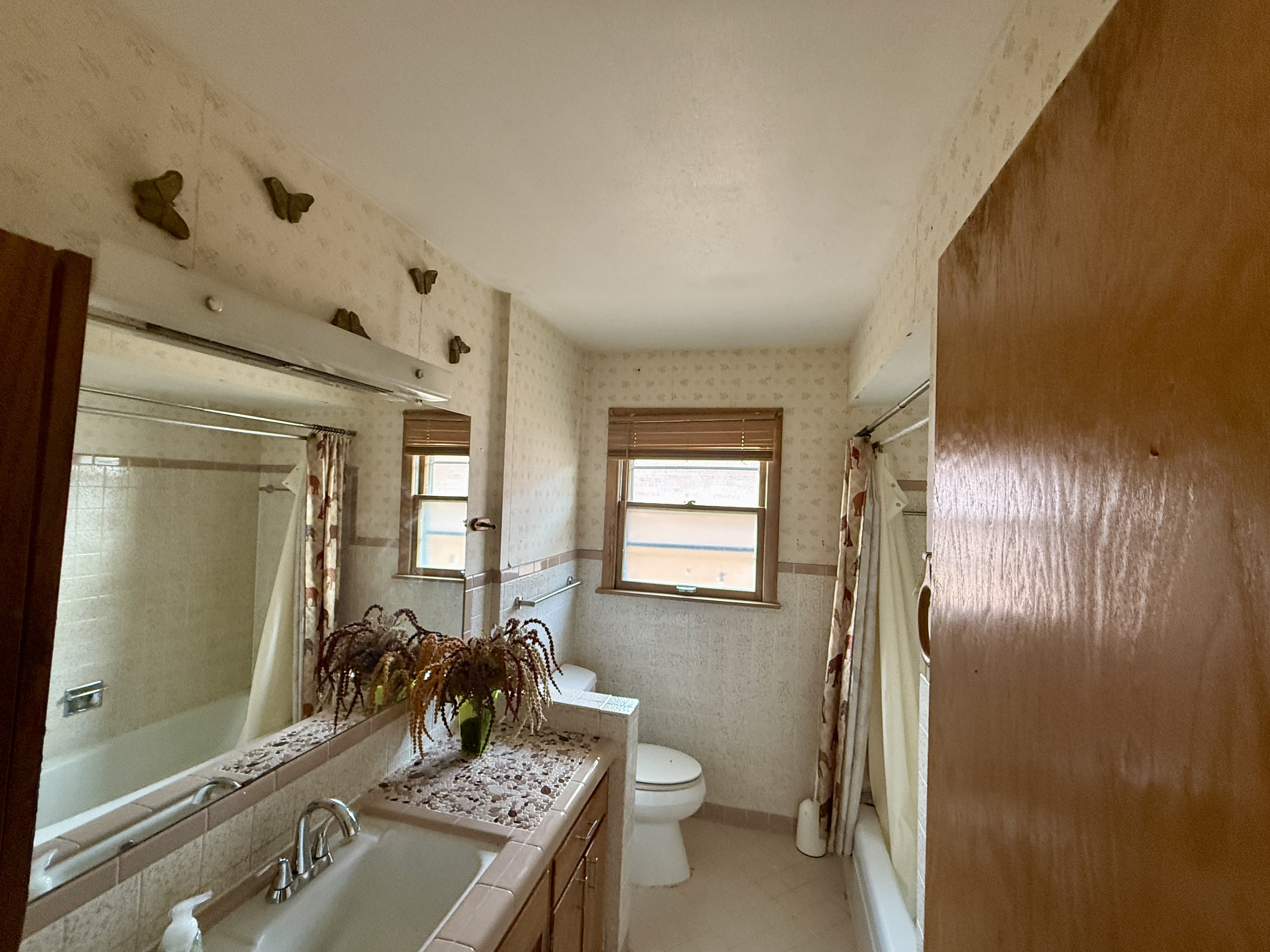 8707-8709 West Appleton Avenue – photo 5