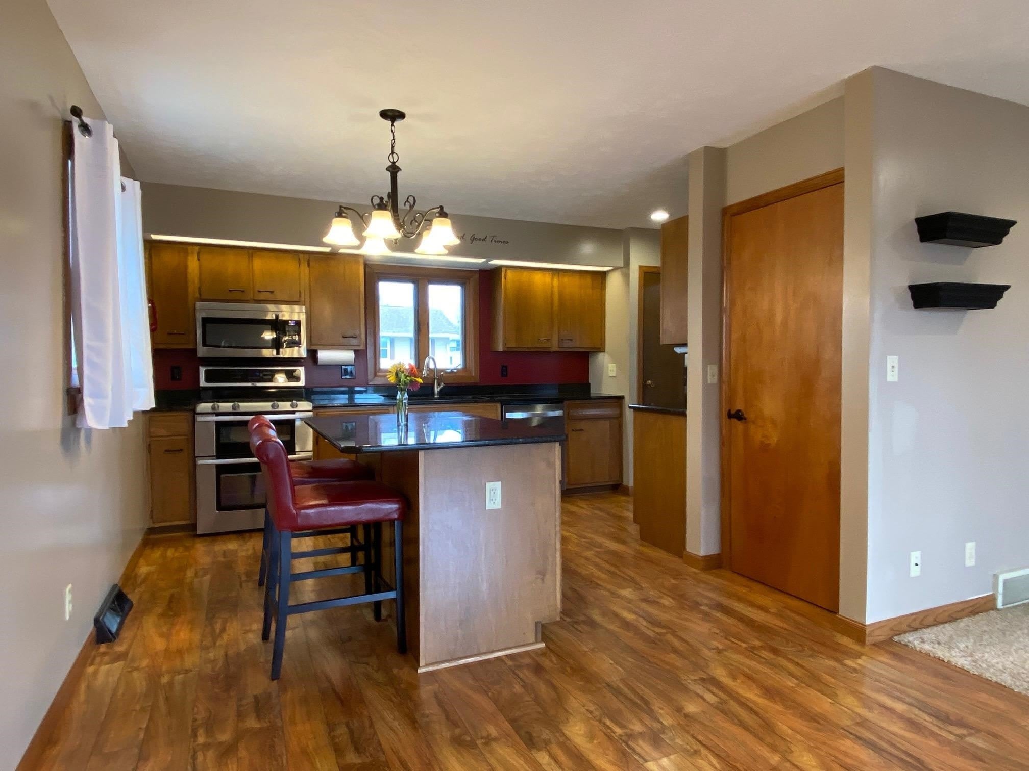 1752 Sharon Drive – photo 5