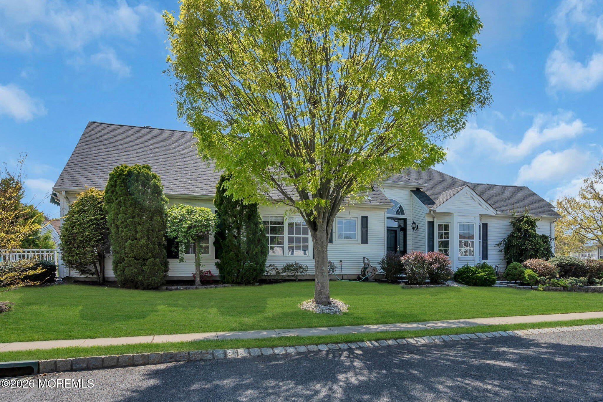 1 Evans Court – photo 2