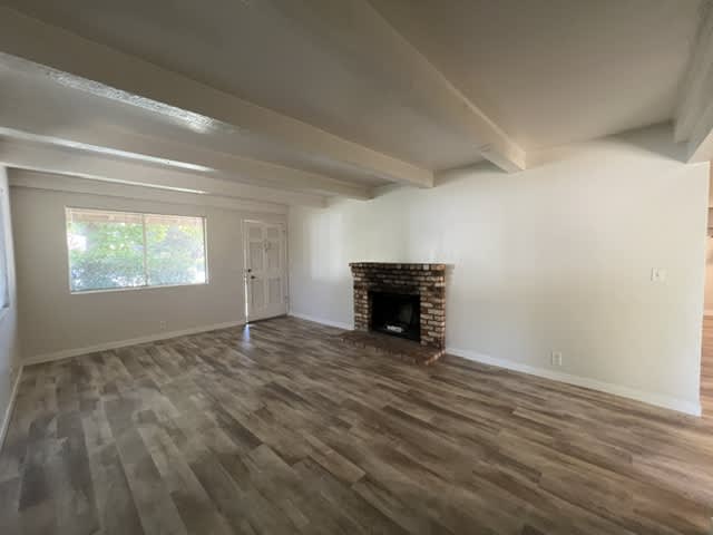 2907 Jolyn Way – photo 4