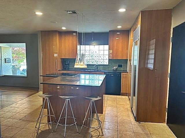 1710 Dorchester Drive – photo 5