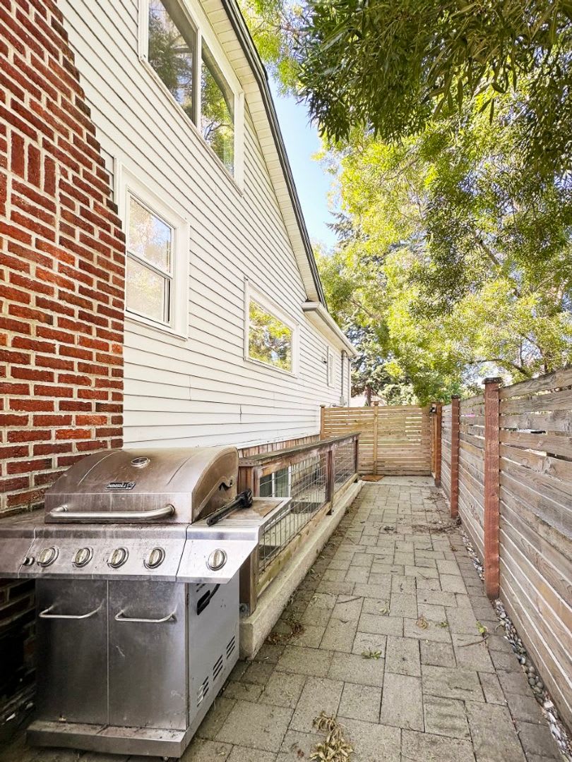1Bd/1Ba Seattle Home – photo 2