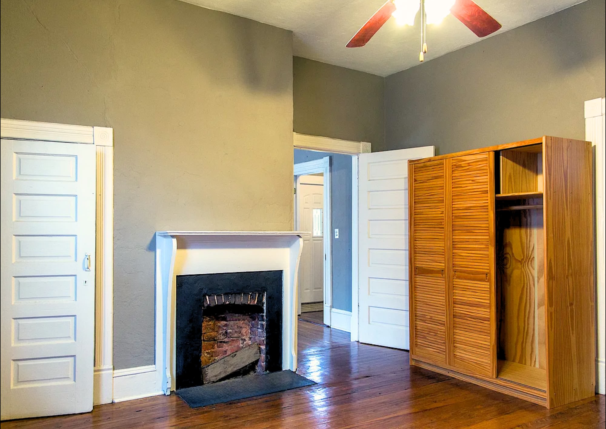 1098 Center Street, NW – photo 2