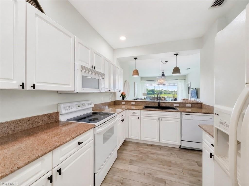 7895 Mahogany Run Ln – photo 5